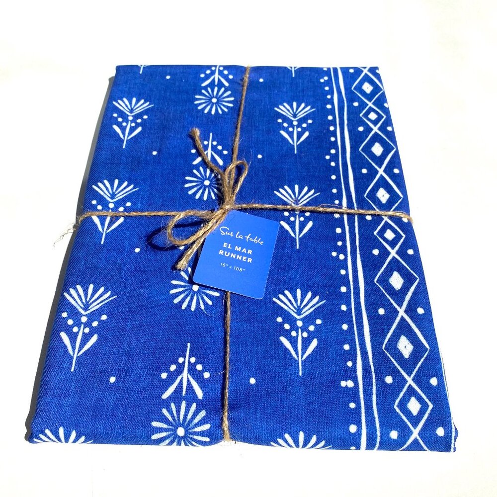 Sur La Table "El Mar" cotton block print table runner, 16” x 108”, NWT.